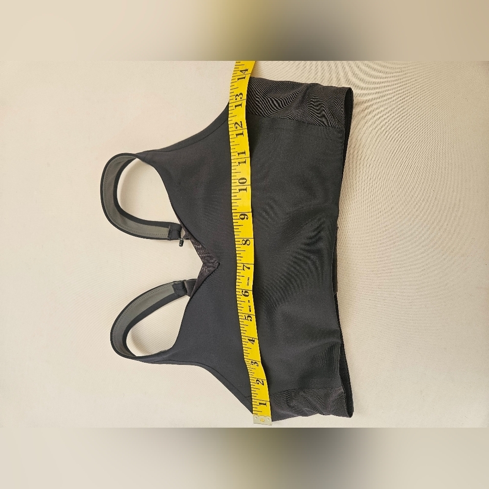 Brooks- Women's Black Sports Bra Sz 32D - Picture 9 of 12